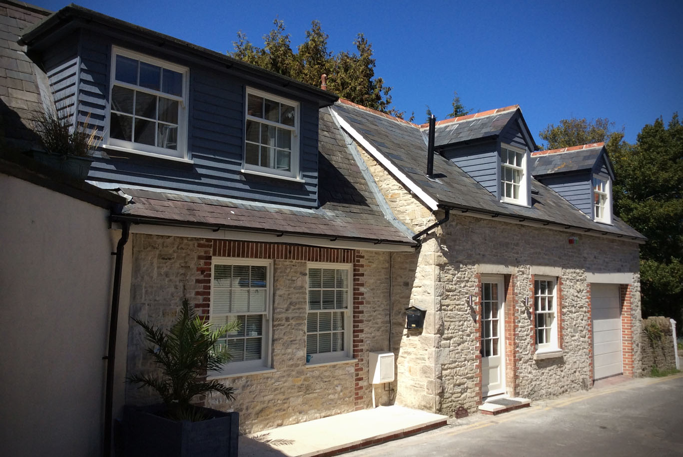 THE OLD BAKE HOUSE, SWANAGE